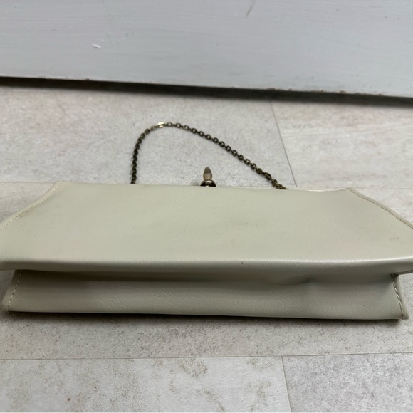 Vintage off white faux fake leather envelope clasp close handbag evening purse - Picture 6 of 9